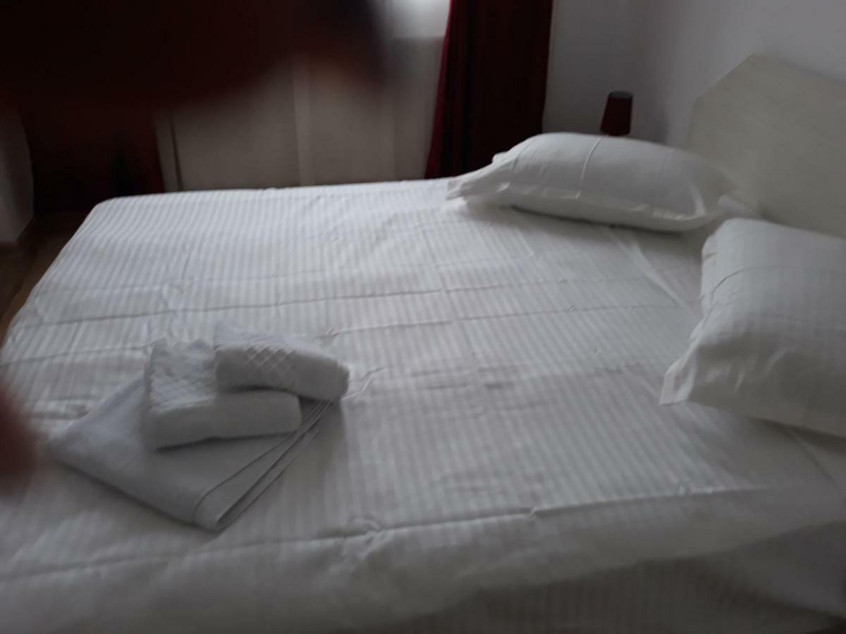 Apartament Coresi บราชอฟ ภายนอก รูปภาพ