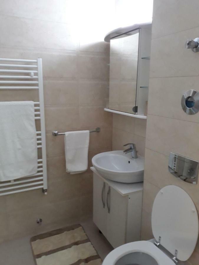 Apartament Coresi บราชอฟ ภายนอก รูปภาพ